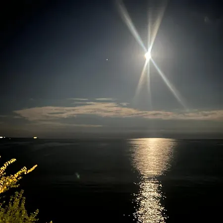 Karavana Tropicana Варна